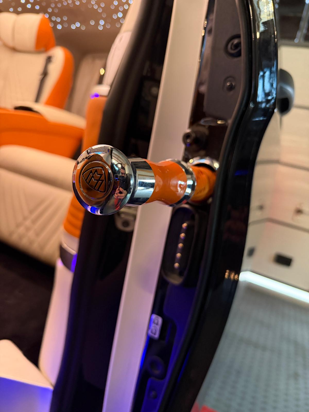 Location Journée – Mercedes Classe V VIP avec chauffeur privé